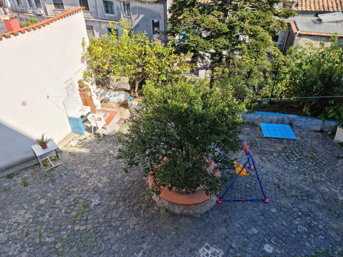 شقة La Casa Nel Duomo Vietri المظهر الخارجي الصورة