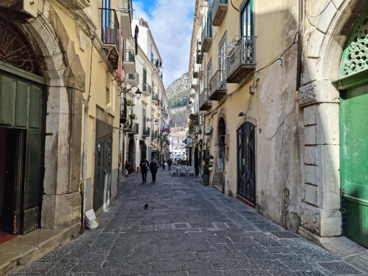 شقة La Casa Nel Duomo Vietri المظهر الخارجي الصورة
