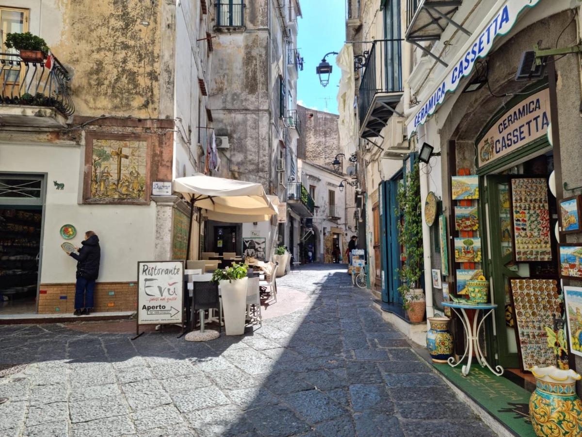 شقة La Casa Nel Duomo Vietri المظهر الخارجي الصورة